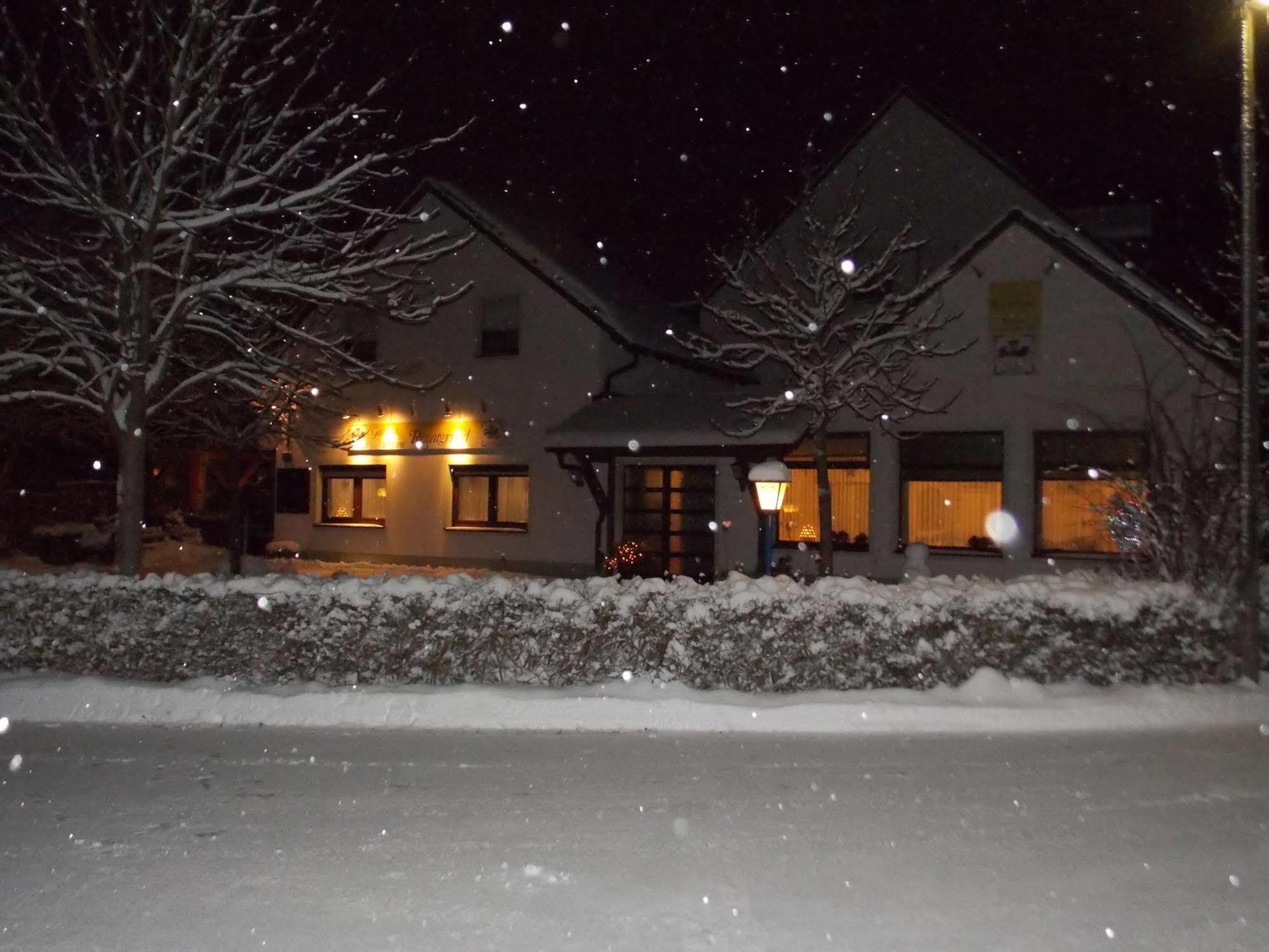 Gasthaus Pension Rezatgrund Windsbach Exteriör bild